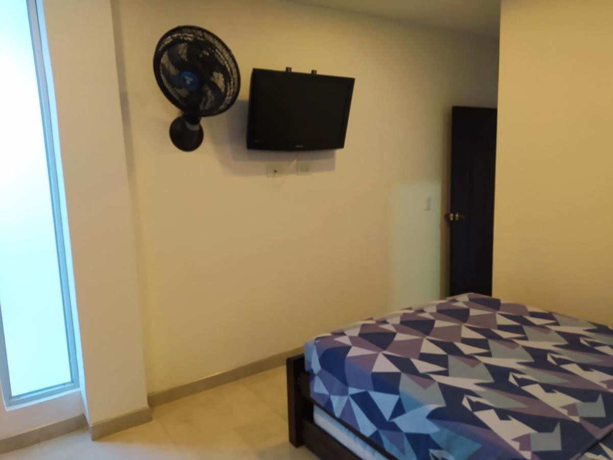 Hotel Brisas Del Norte Roldanillo Екстер'єр фото