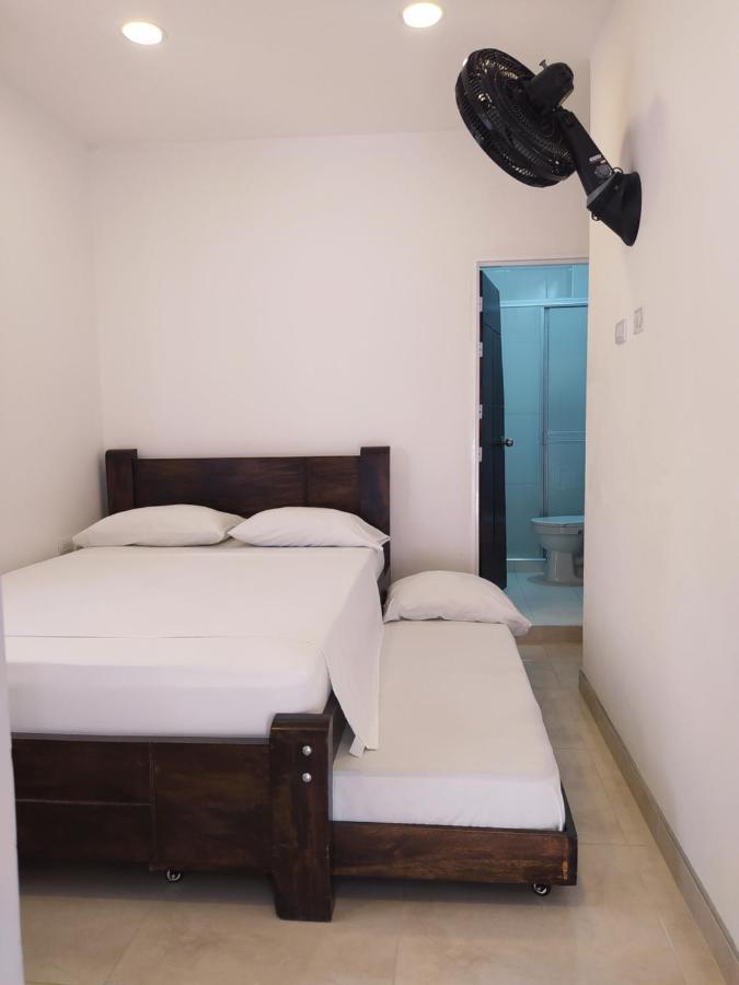 Hotel Brisas Del Norte Roldanillo Екстер'єр фото
