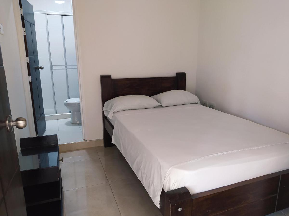 Hotel Brisas Del Norte Roldanillo Екстер'єр фото
