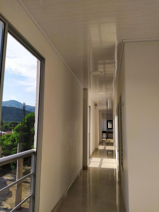 Hotel Brisas Del Norte Roldanillo Екстер'єр фото