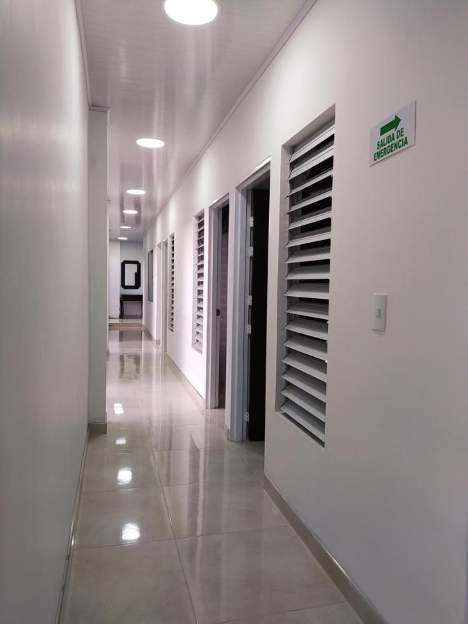Hotel Brisas Del Norte Roldanillo Екстер'єр фото
