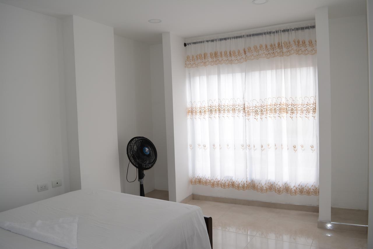 Hotel Brisas Del Norte Roldanillo Екстер'єр фото