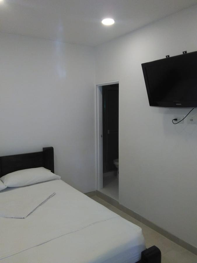 Hotel Brisas Del Norte Roldanillo Екстер'єр фото